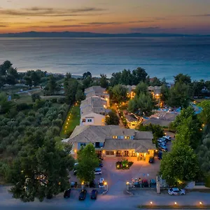 Lesse Hotel Chalkidiki